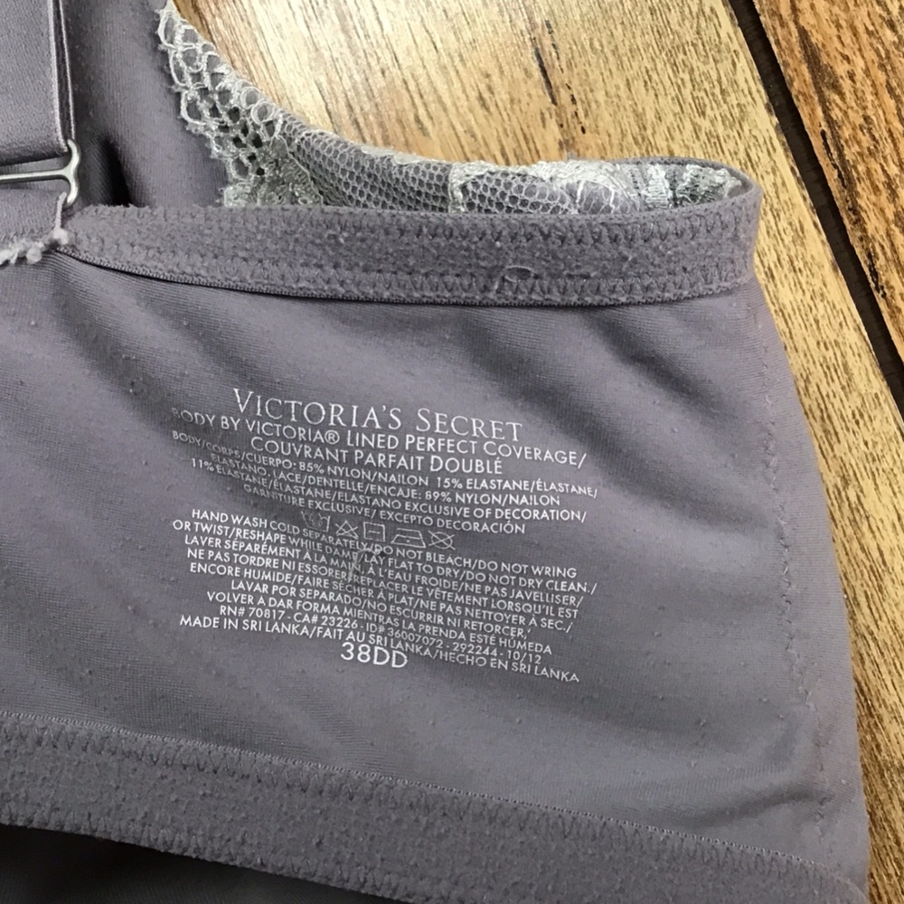 2/$25 Victoria's Secret 38E (DD) Lavender Lace-Trim T-Shirt Bra - Picture 14 of 15